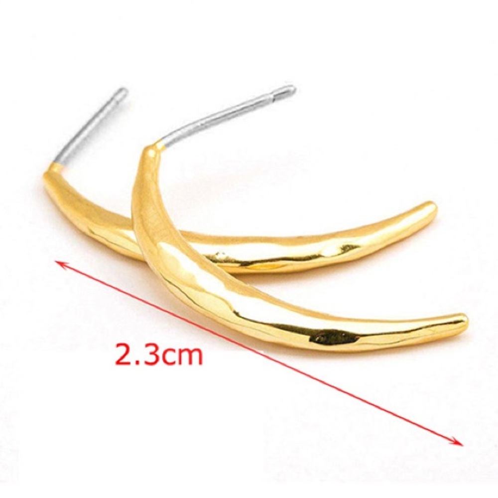 Any 3/$25! Gold Curved Horn Stud Earrings - Picture 3 of 5